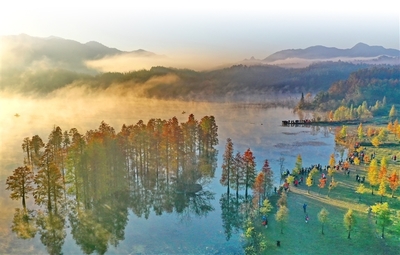 為何選在中國(guó)鄉(xiāng)村，發(fā)出黃山秋之邀約？旅游開發(fā)的深層思考